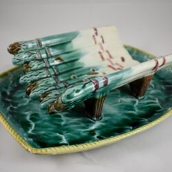 English Majolica Ocean Theme Asparagus Cradle